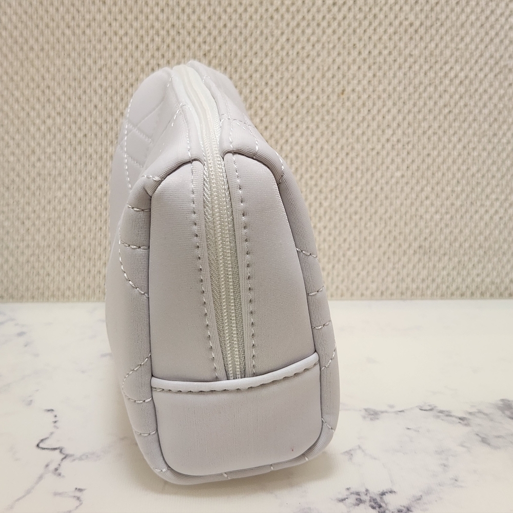 Dior Cosmetic Makeup Pouch Bag with White Zipper New No Tag - Picture 4 of 9
